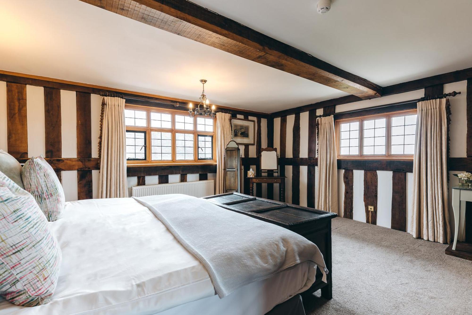 High Grosvenor House With Rose And Heath Cottages Bridgnorth Exteriör bild